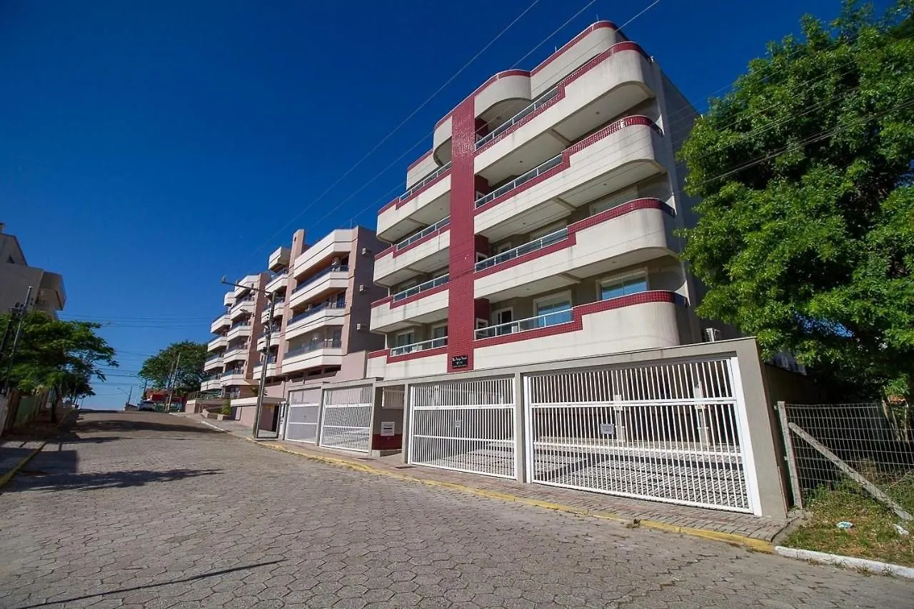 B791 - Apartamento Economico Na Praia De Bombas Бомбиньяс Бразилия